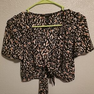 Forever 21 Black and Tan Patterned Tie-Front Blouse